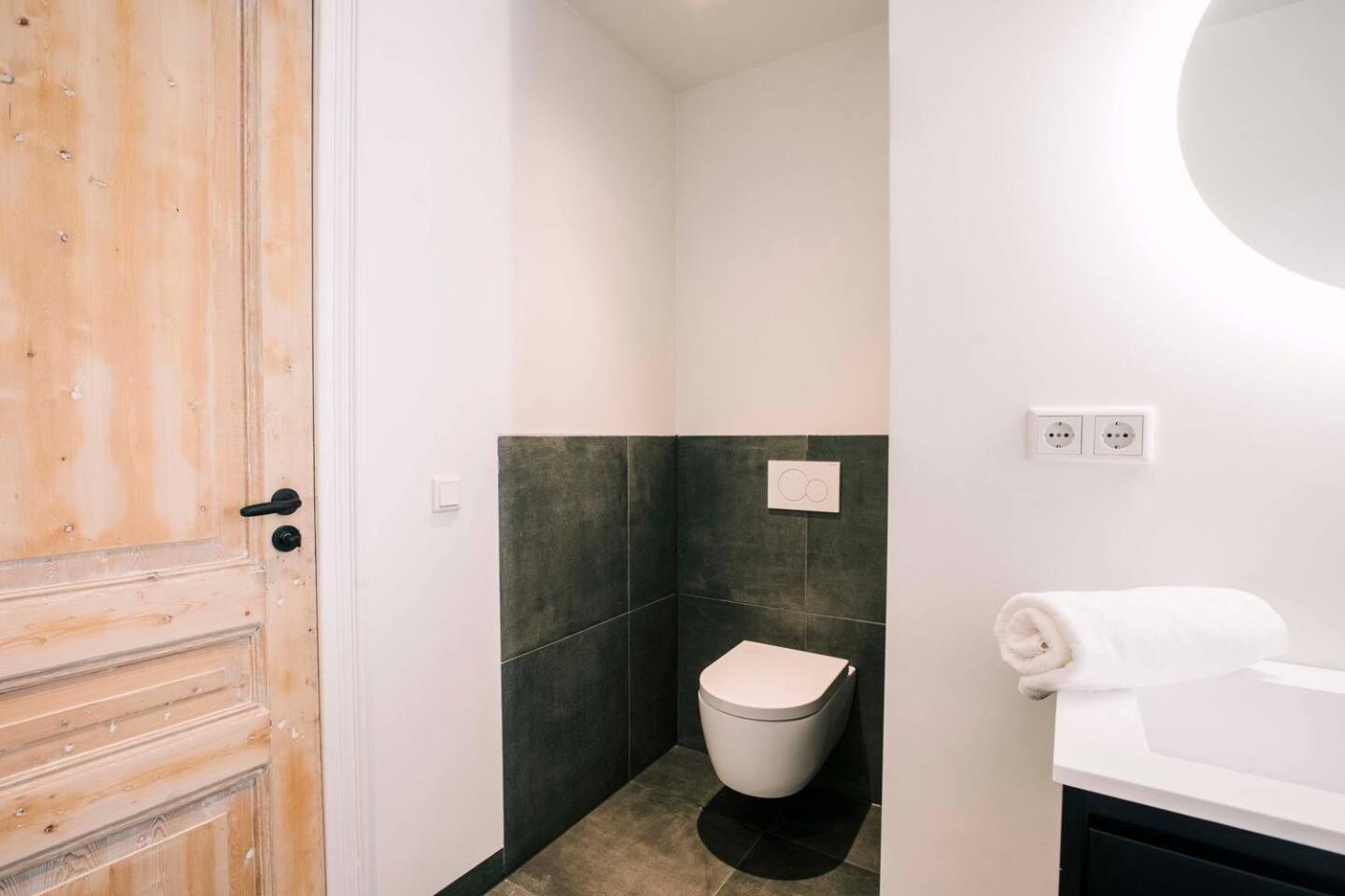 Stadsvilla Tilburg 3 luxe kamers met tuin Anna Paulowna Exteriör bild